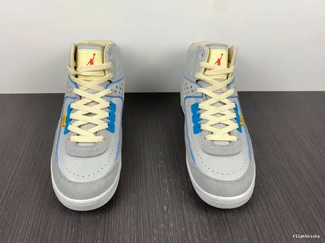 DN3802-001 Union 2 Retro Fog Grey Jordan 0519